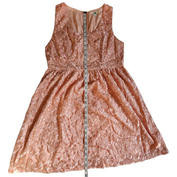 Ya Los Angeles Pink Floral Embroidered Fit & Flare Mini Dress Sz L - Picture 10 of 11